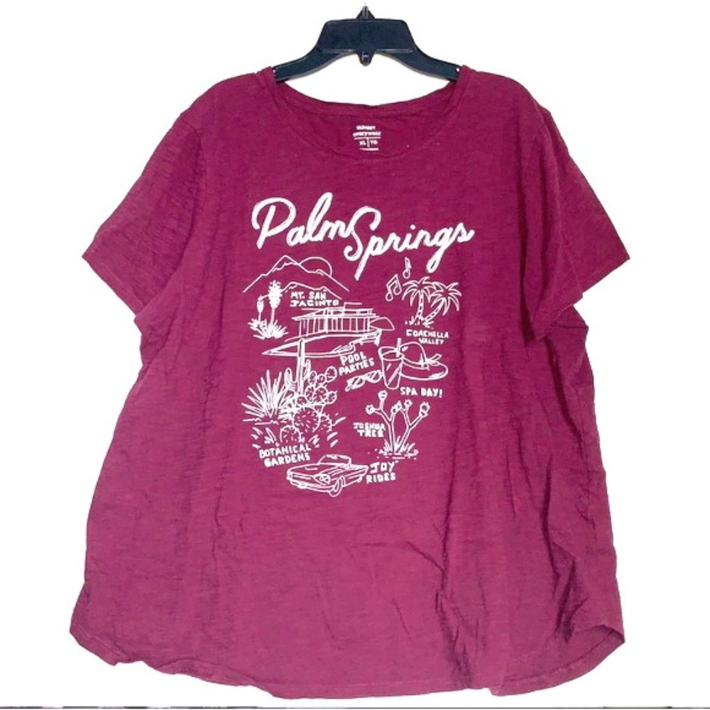 Old Navy // Burgundy "Palm Springs" Graphic Tee